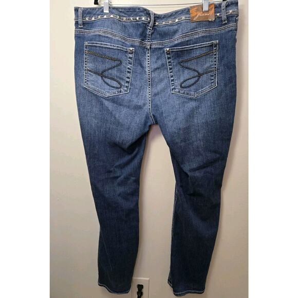 Seven7 Limited Edition Distressed Decorative Jeans Women's Size 22W Stretch Chic - Picture 5 of 7